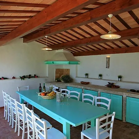 Holiday home Longo Glavani