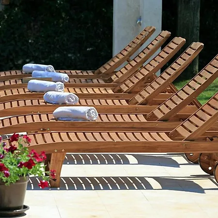 Longo Semesterbostad *