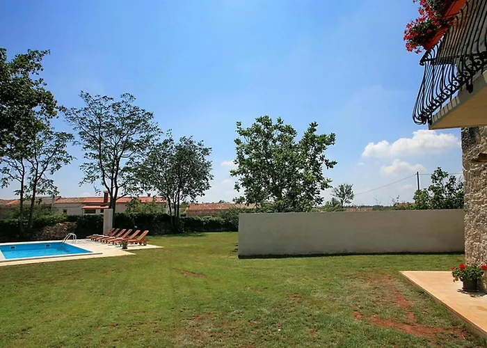 Vakantiehuis Longo Glavani